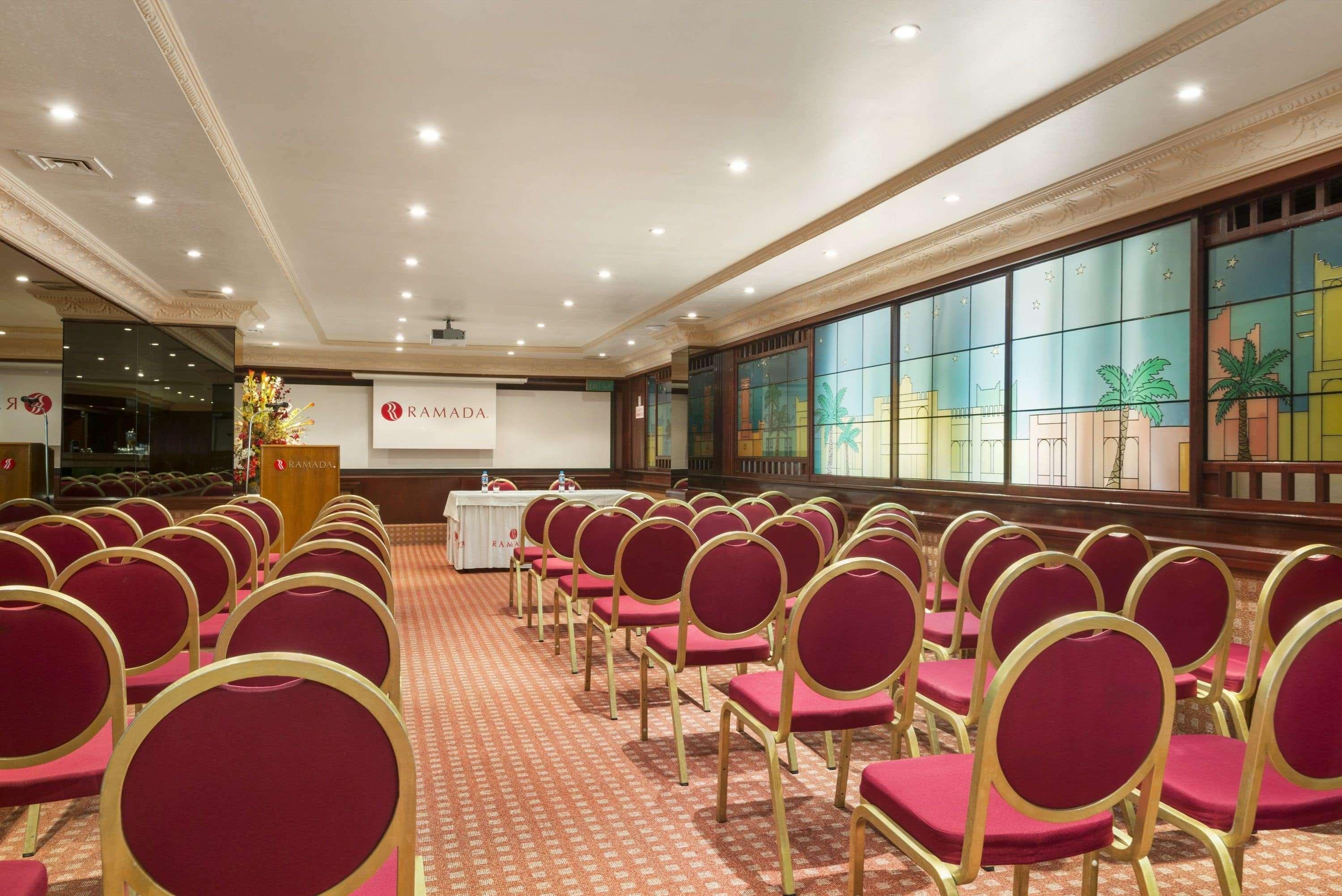 Ramada by Wyndham Bahrain Hotel Al-Manamah Bagian luar foto