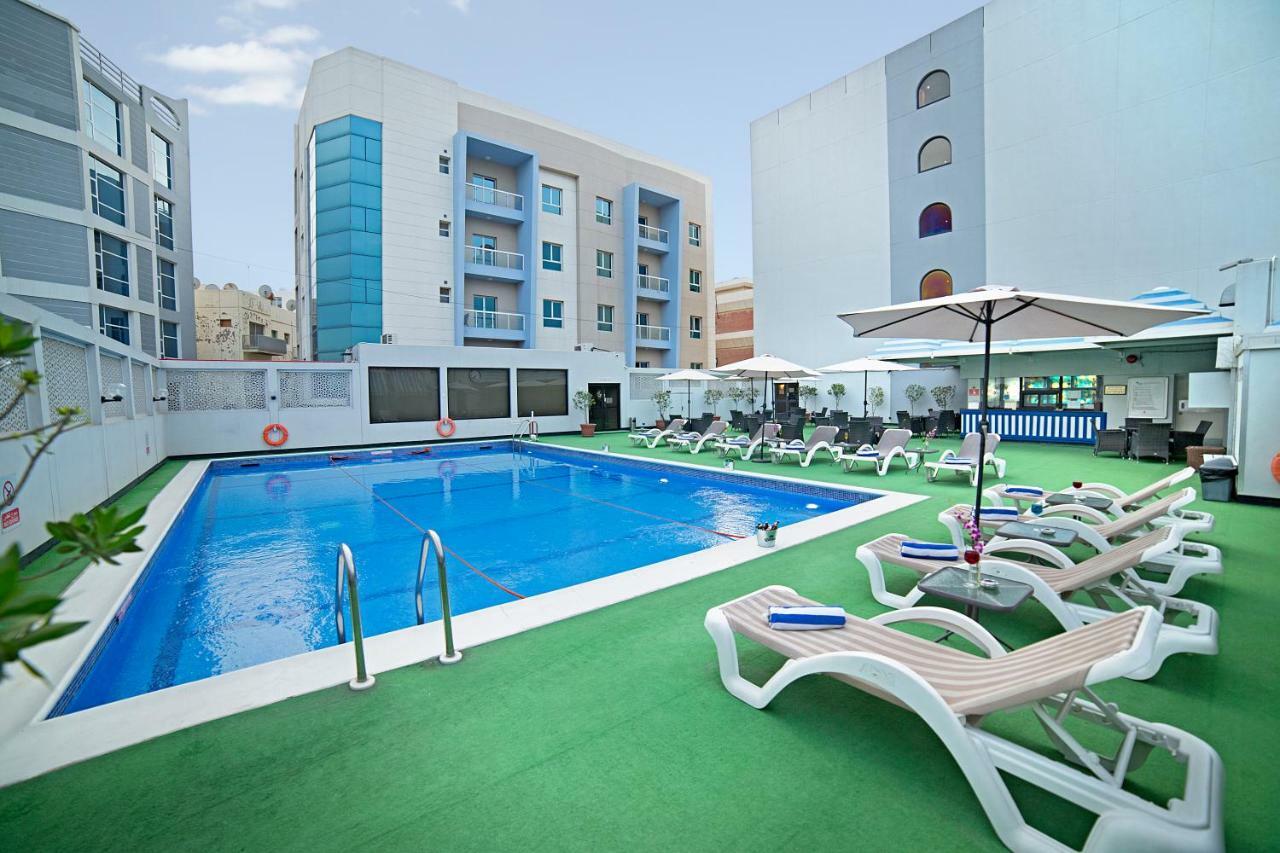 Ramada by Wyndham Bahrain Hotel Al-Manamah Bagian luar foto