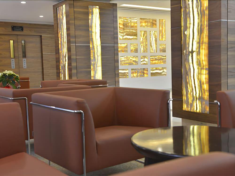 Ramada by Wyndham Bahrain Hotel Al-Manamah Bagian luar foto